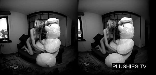  3D VR porn video, Lucy K sucking and jerking off teddy bear and receiving cum on tits
